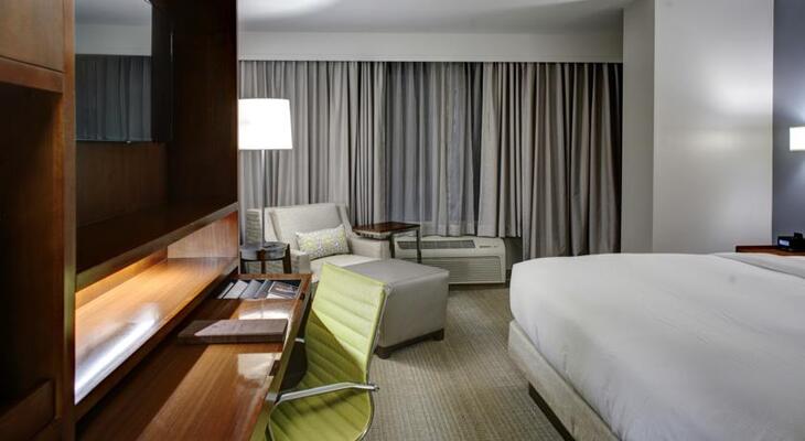 DoubleTree by Hilton Hotel Biloxi