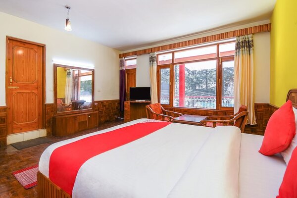 Hotel Rajhans Manali