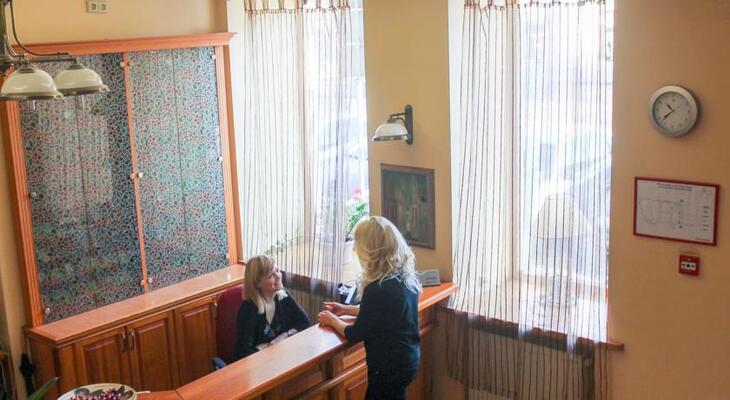 Alexa Old Town Hotel