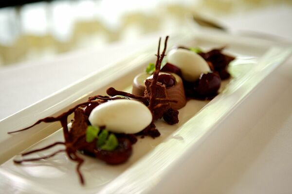 Gotham Restaurants Llc