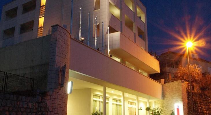 Berkeley Hotel & Spa