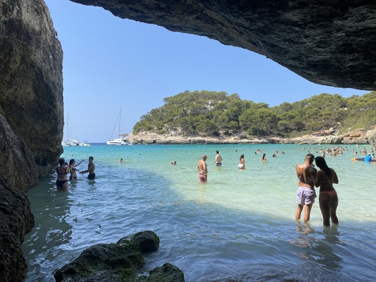 Cala Mitjana