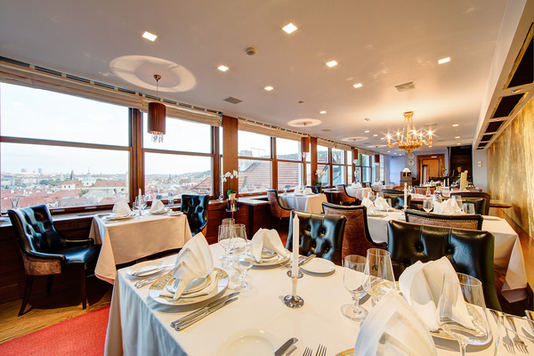 Terasa U Zlate studne