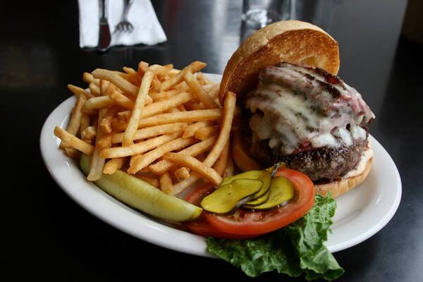 Kenny and Zuke's Delicatessen