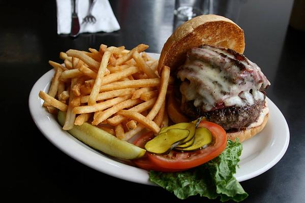 Kenny and Zuke's Delicatessen