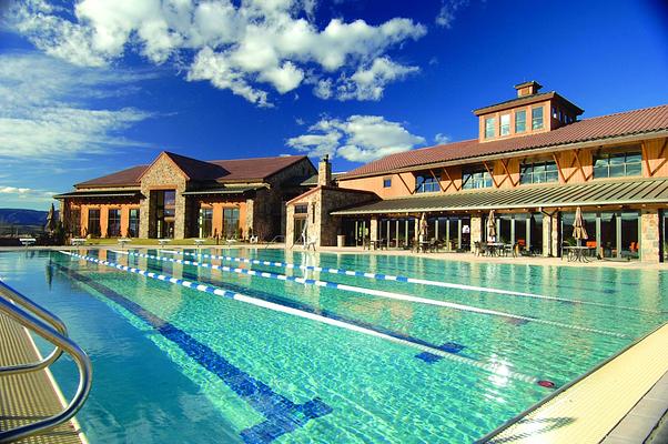 Flying Horse Resort & Club