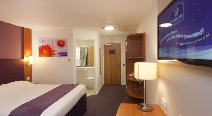Premier Inn Liverpool City Centre (Albert Dock) hotel