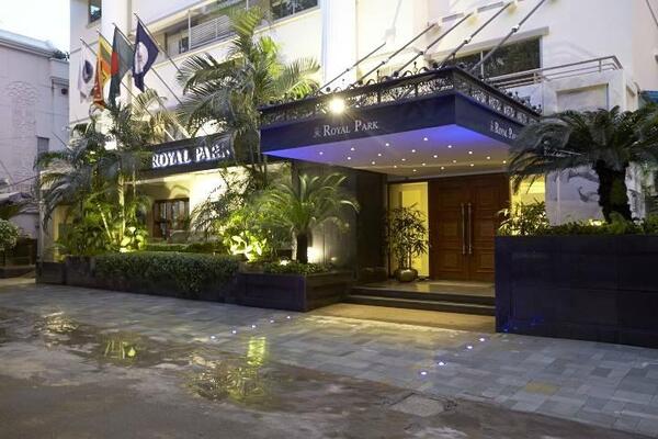 Royal Park Residence