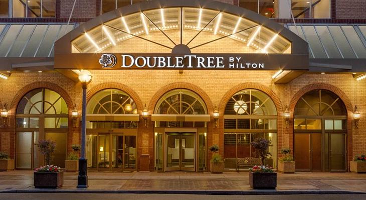 DoubleTree by Hilton Hotel Toronto Downtown