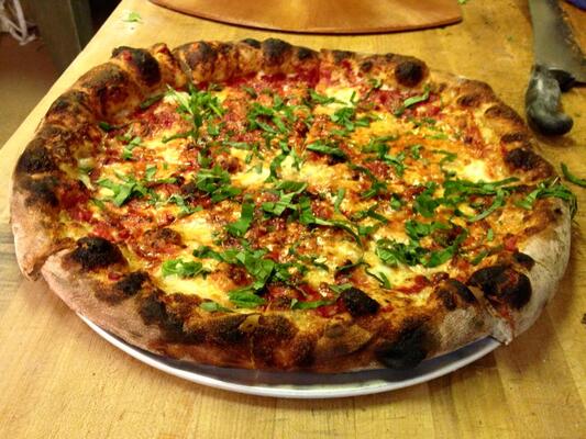 Apizza Scholls
