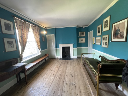 Charles Dickens' Birthplace