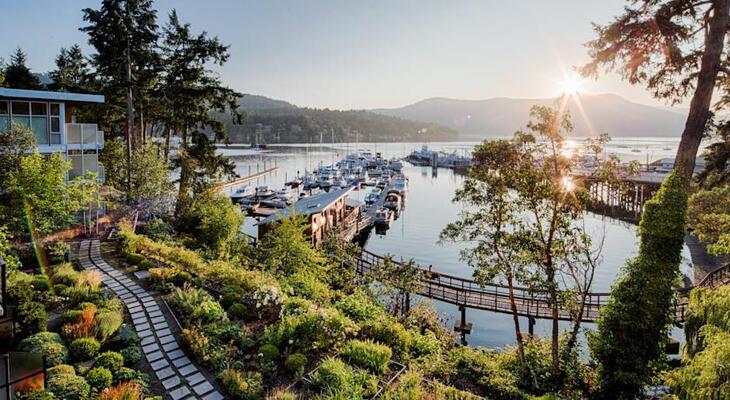 Brentwood Bay Resort & Spa