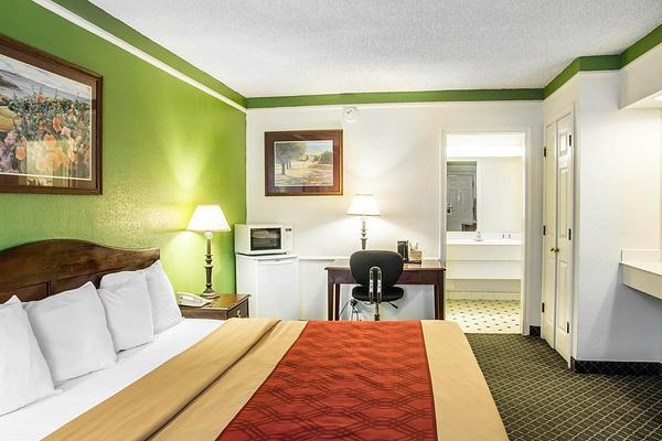 Americas Best Value Inn Denver