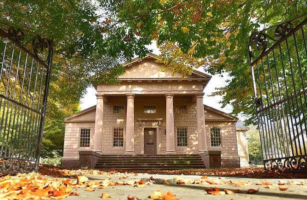 Redwood Library & Athenaeum