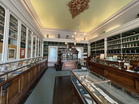 Niagara Apothecary Museum