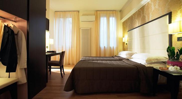 Hotel Touring Bologna