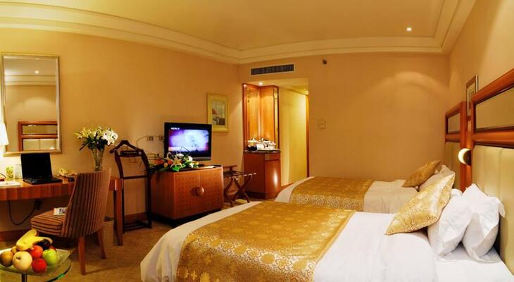 Mayflowers Hotel Wuhan