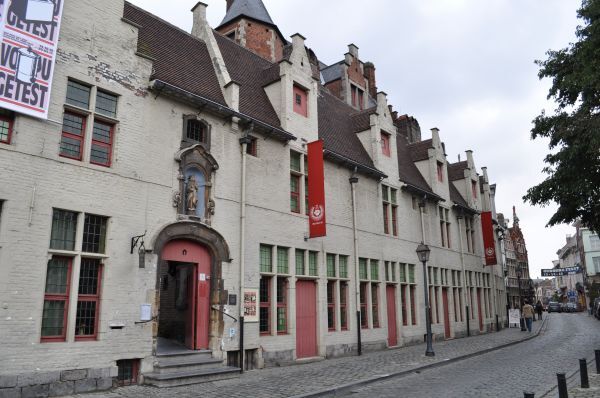 Het Huis van Alijn - The House of Alijn