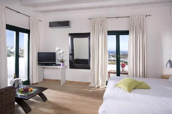 Tharroe of Mykonos Hotel