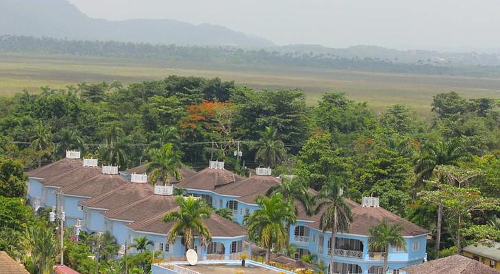 Beachcomber Club