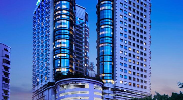 Pullman Kuala Lumpur City Centre Hotel & Residences