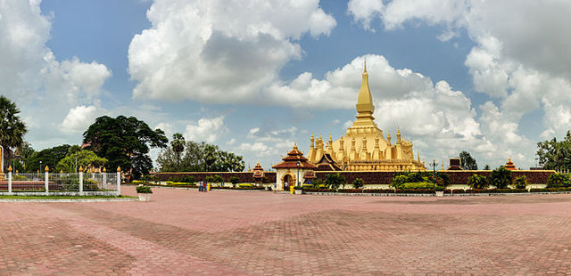 Great Sacred Stupa (Pha That Luang)