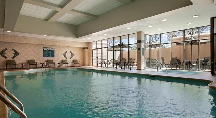 Embassy Suites by Hilton Philadelphia Airport