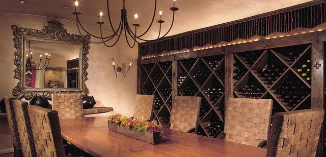 Anasazi Restaurant, Bar & Lounge
