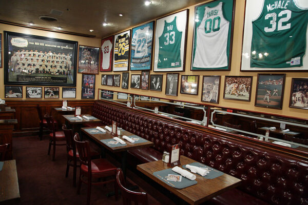 The Fours Restaurant Quincy