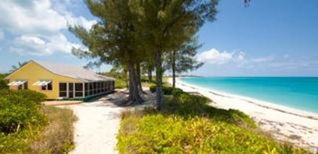 Linton's Beach Cottages