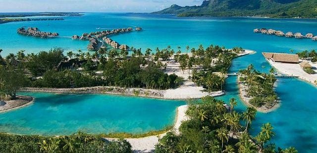 Four Seasons Resort Bora Bora