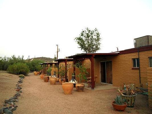 Cave Creek Tumbleweed Hotel