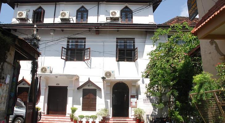 The Old Courtyard Hotel