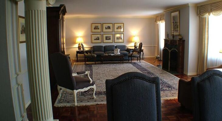 Renaissance Dallas Addison Hotel