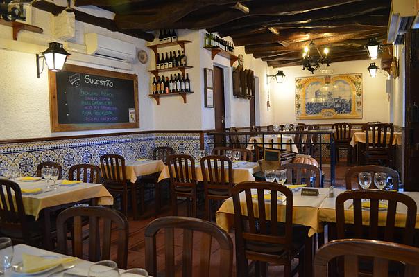 Tulhas Bar & Restaurante