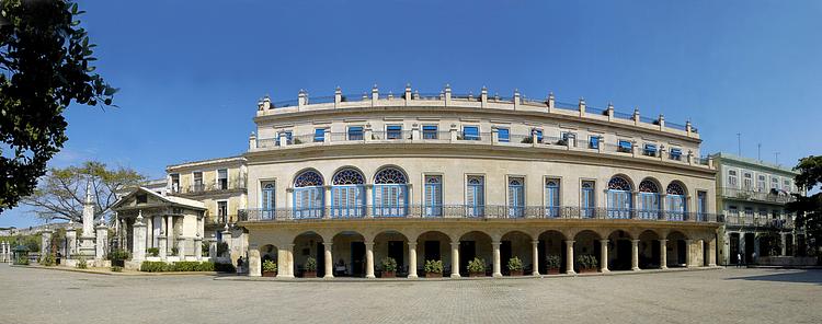 Hotel Santa Isabel