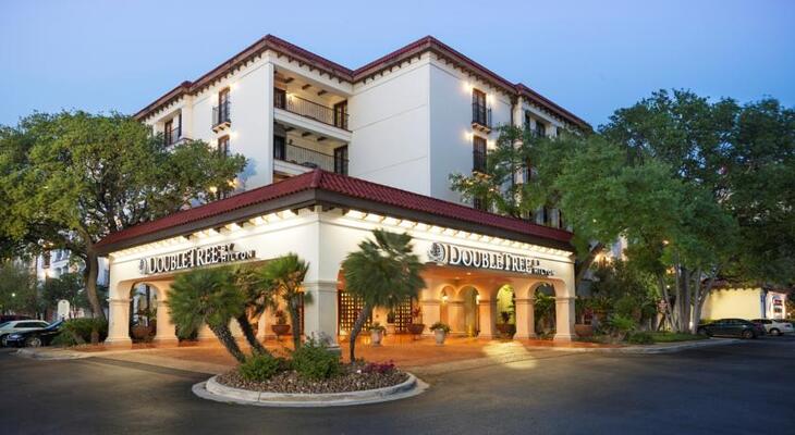 Estancia del Norte San Antonio, Tapestry Collection by Hilton
