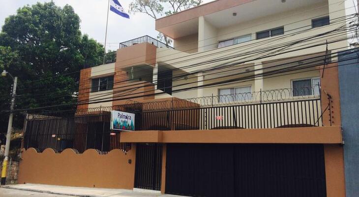 Palmira Hostel