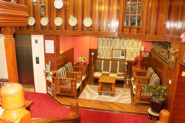 Royal City Hotel