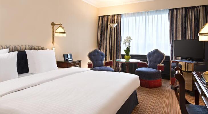 Hotel Barsey by Warwick