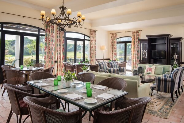 Pine Cliffs Ocean Suites, A Luxury Collection Resort & Spa