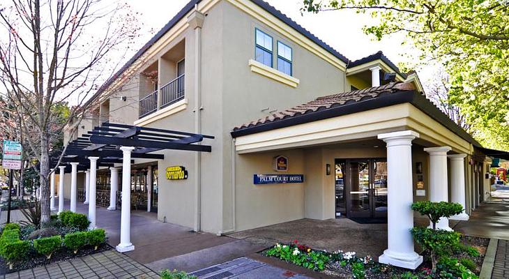 Best Western Plus Palm Court Hotel