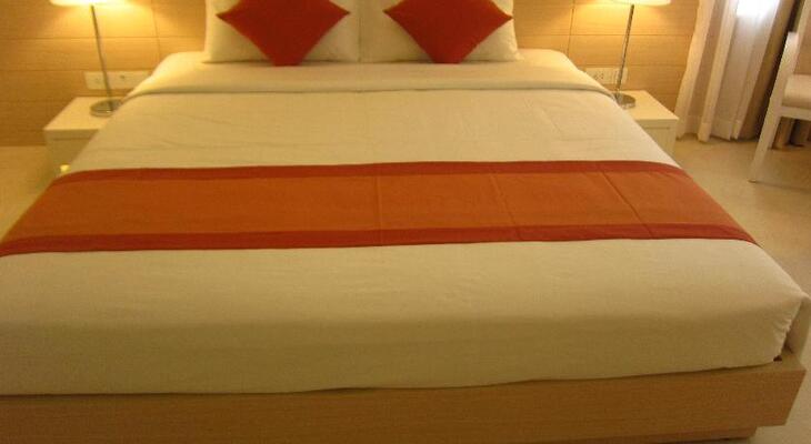 Nhi Phi Hotel