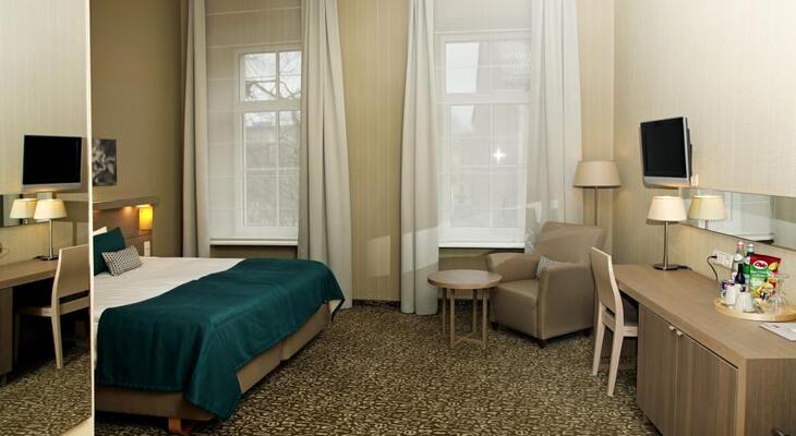 Algirdas City Hotels