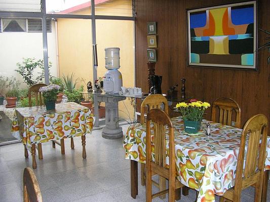 Hostal Los Lagos Inn