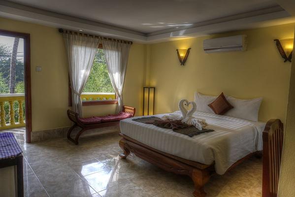 Villa D Riverside Boutique Hotel