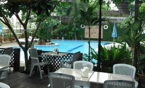 New Siam Riverside Guest House