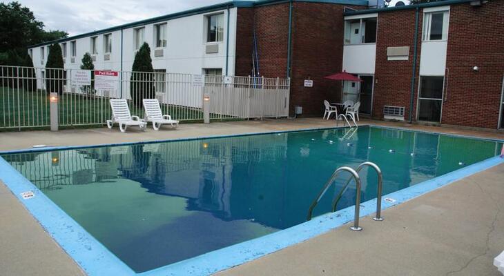 Motel 6 Warwick, RI - Providence Airport - I-95