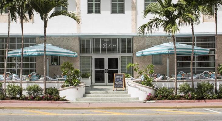 Circa 39 Hotel