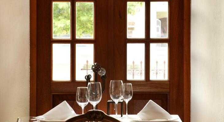 Rosas & Xocolate Boutique Hotel & Spa